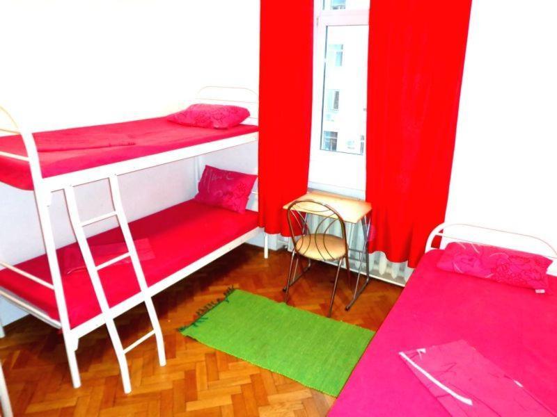 Hostel Kreshatik Kiev Habitación foto